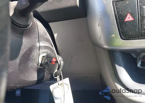 2018 Toyota Highlander Le из США, поврежденный, VIN 5TDBZRFH4JS840443